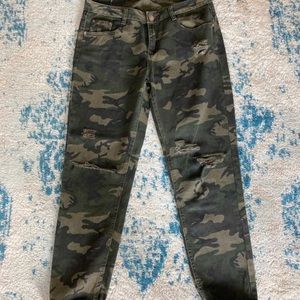 Camouflage Boyfriend Jeans - Size 6 - Never Worn